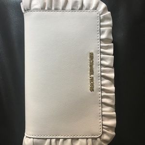 Brand new with tags Michael Kors wristlet/ wallet / phone holder.